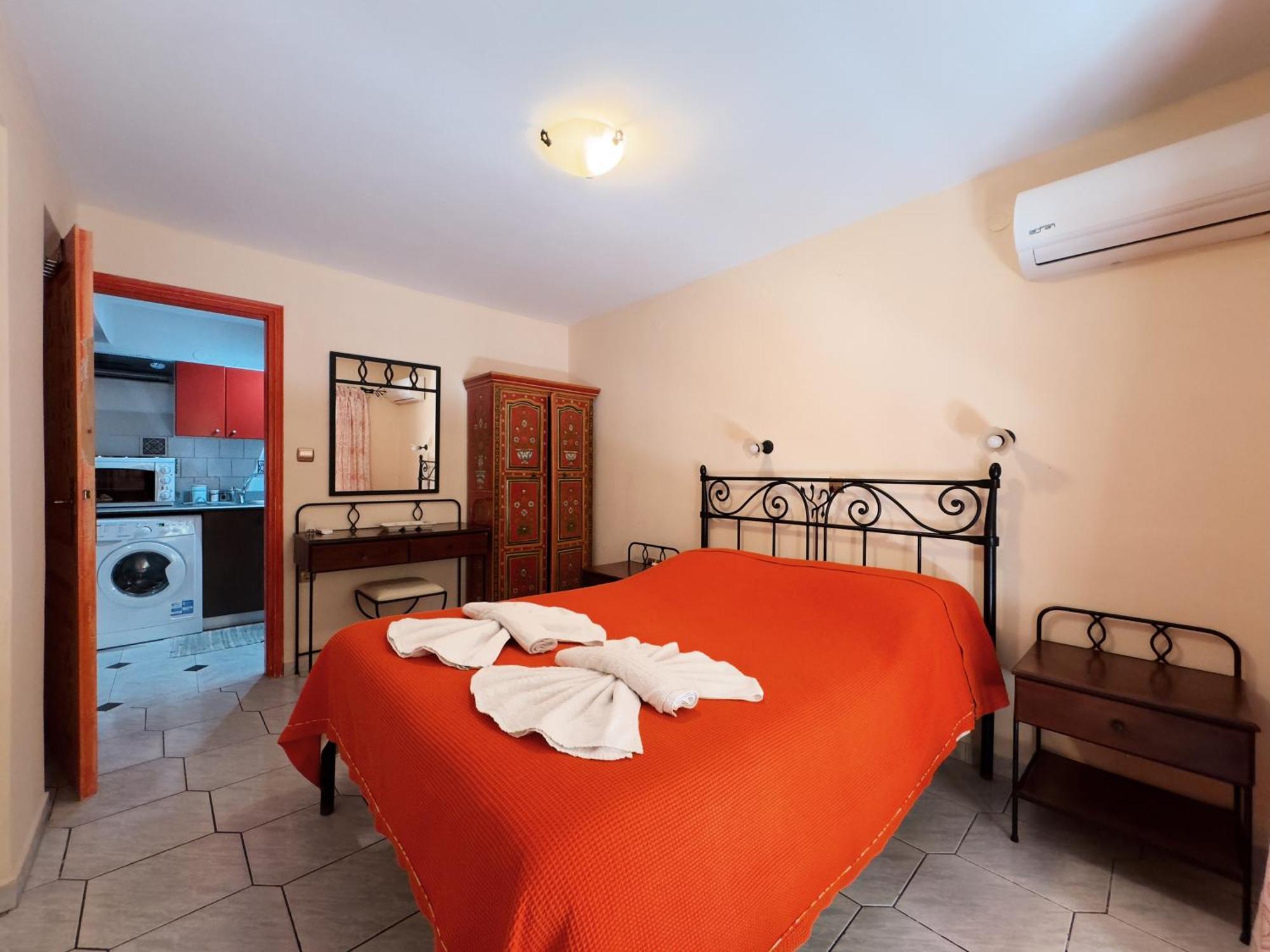 Villa Eleni Seaside Apartments Platanés Buitenkant foto